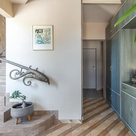 Гостевой дом 7 Sakalai 3*