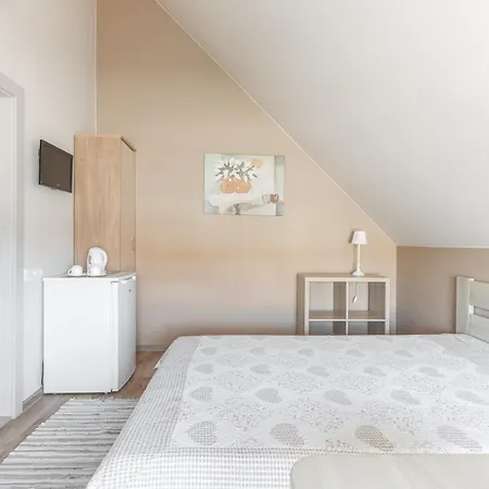 Гостевой дом 7 Sakalai 3*