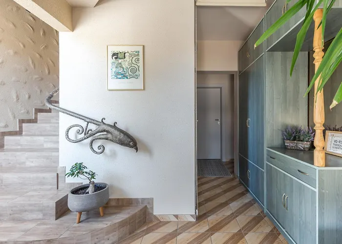 בית הארחה 7 Sakalai 3*