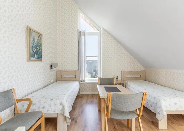 בית הארחה 7 Sakalai 3*