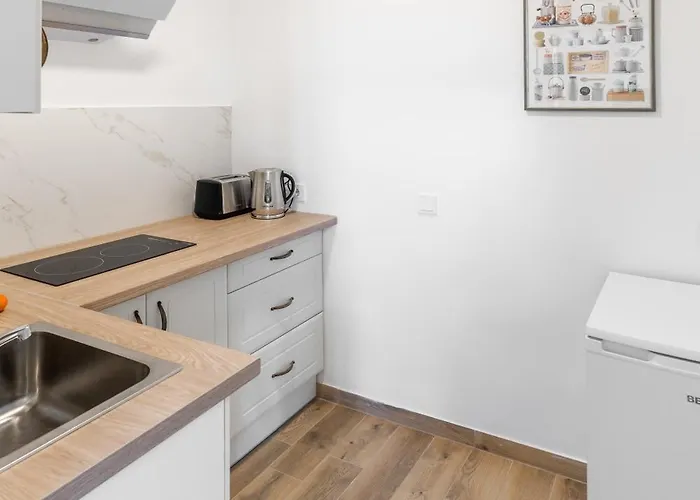 7 Sakalai פלאנגה