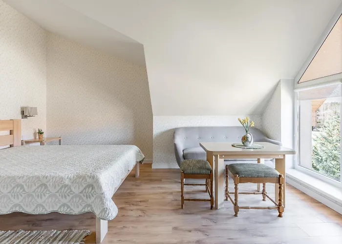 7 Sakalai 3* פלאנגה