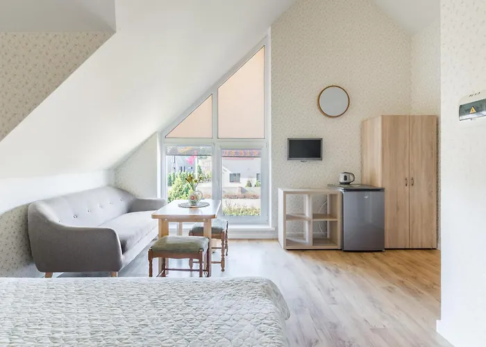 7 Sakalai בית הארחה