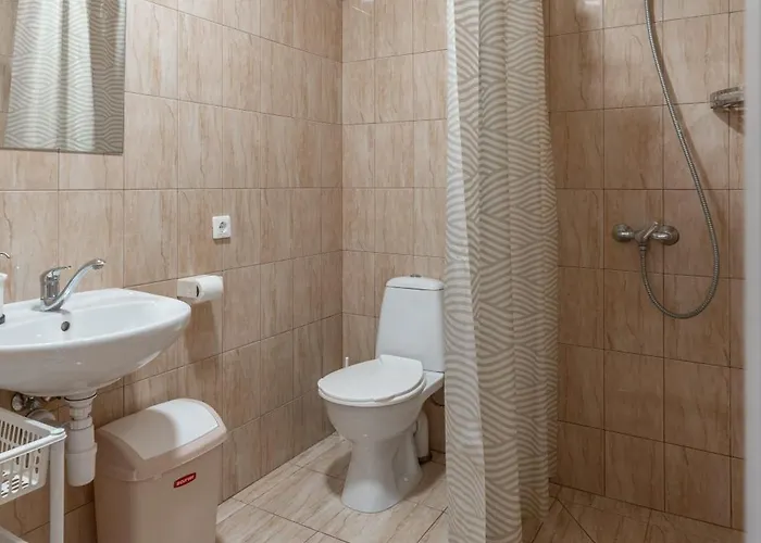 7 Sakalai בית הארחה פלאנגה